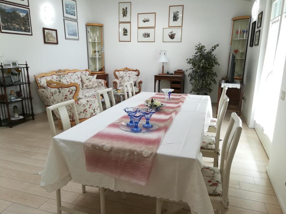 Ferrarini Daire Riva del Garda Dış mekan fotoğraf
